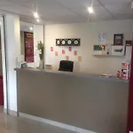 Le Balladins De Saint-quentin Hotel 2*