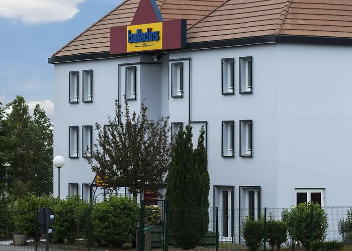 Le Balladins De Saint-quentin